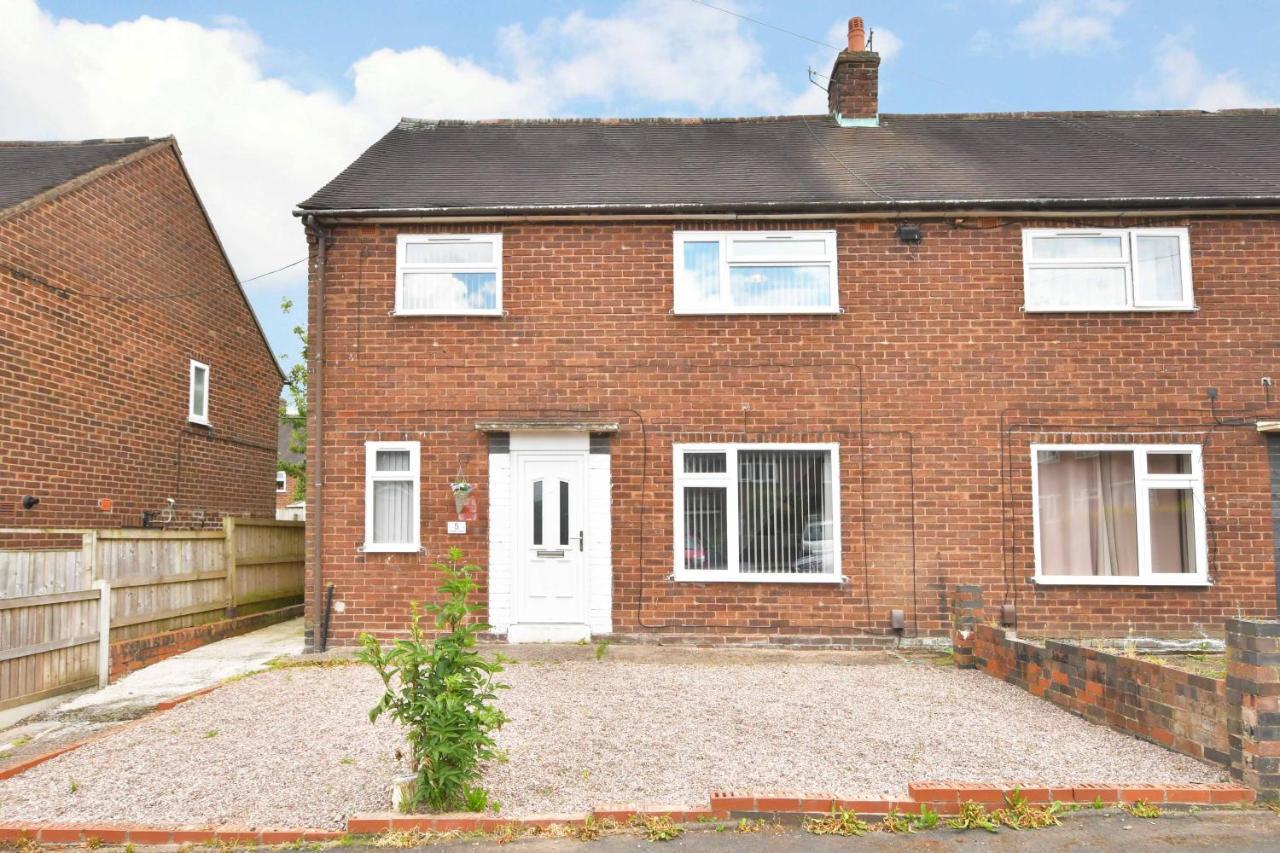 Townhouse @ Chiltern Place Newcastle Under Lyme Silverdale  Bagian luar foto